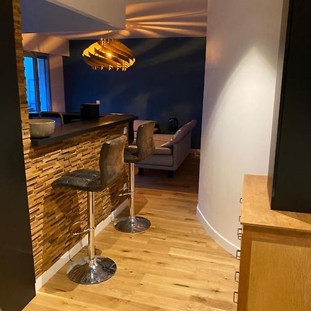 Appartement Cocooning, Design, Confort & Balcon Saint-Denis (Seine-Saint-Denis) Exterior foto